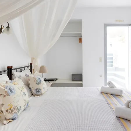 Hotiday Santorini Seafront Hotel